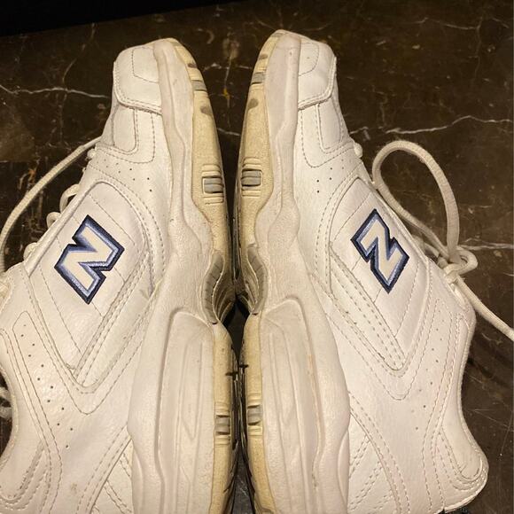 Women's Sz 8 1/2 New Balance training shoes - Picture 6 of 7